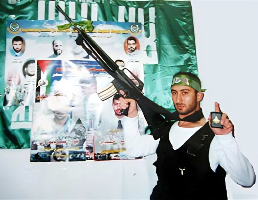 عبد الباسط عودة منفذ عملية فندق بارك 